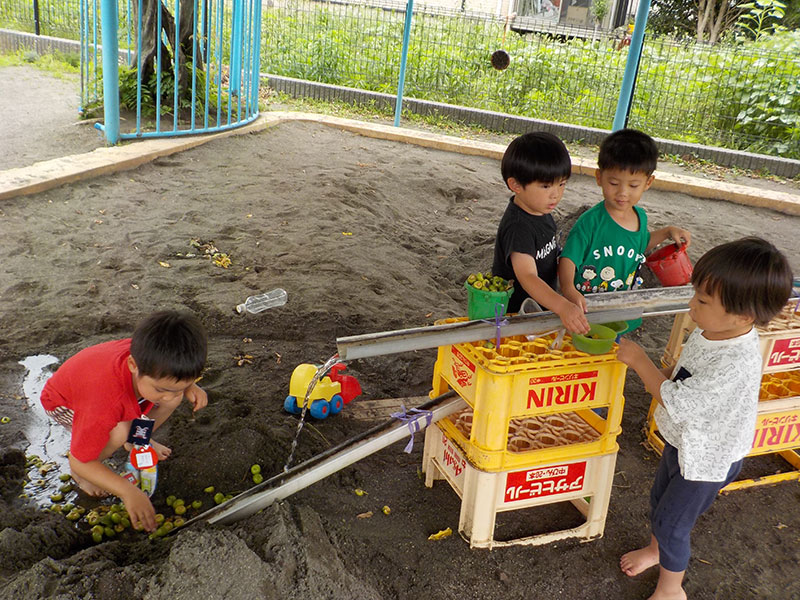 砂場遊び